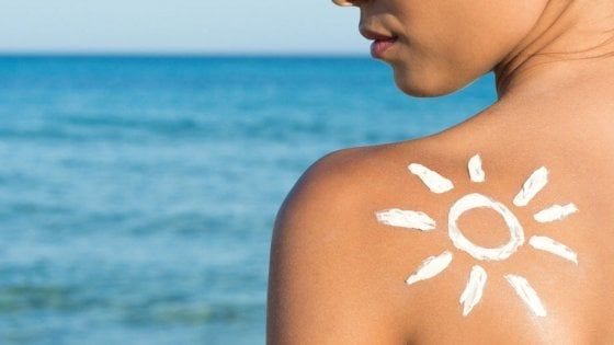 Melanoma, +20% di diagnosi tra gli under 40. L'esperto: "Attenzione alle scottature"