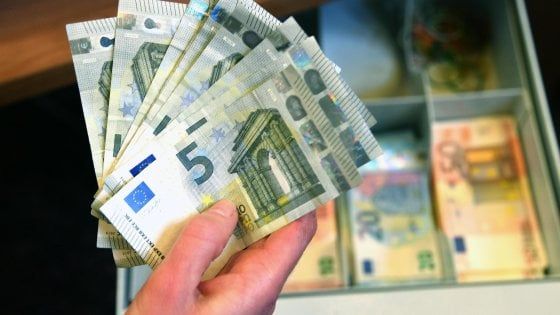 Scadenze fiscali sospese, rinvio a settembre. Sul tavolo anche lo stop a cartelle e pagamenti Imu