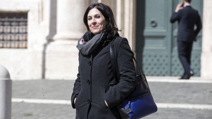 Nuoro, il caso della deputata 5S aggredita in un supermercato: “Calci e pugni? Io non l’ho mai detto”