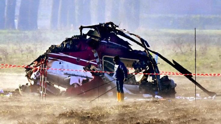 L’elicottero giù in verticale dopo il decollo: “Rovagnati e i due piloti morti sul colpo”