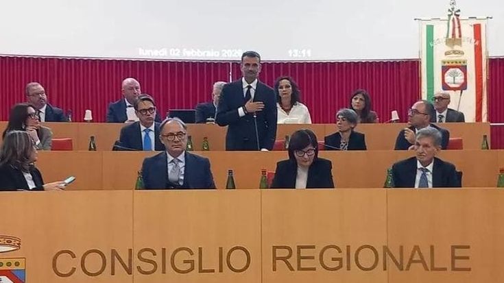 Il civismo di Antonio Decaro alle politiche:“Spazio per noi nel campo largo”
