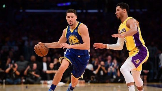 Basket Nba, Warriors battono Lakers nella notte di Bryant. Celtics ok allo scadere