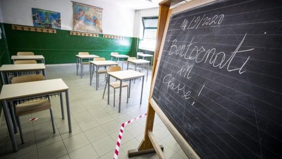 Scuola, sette genitori su dieci non sanno come si ripartirà