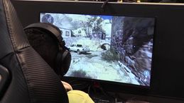 Lucca Comics, la professione del gamer tra passione e lavoro: annedotti, costi e benefici di un mestiere digitale