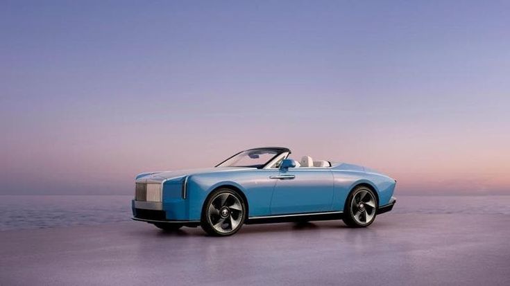 Rolls Royce Project Nightingale, 100 esemplari per la prima cabrio elettrica del marchio