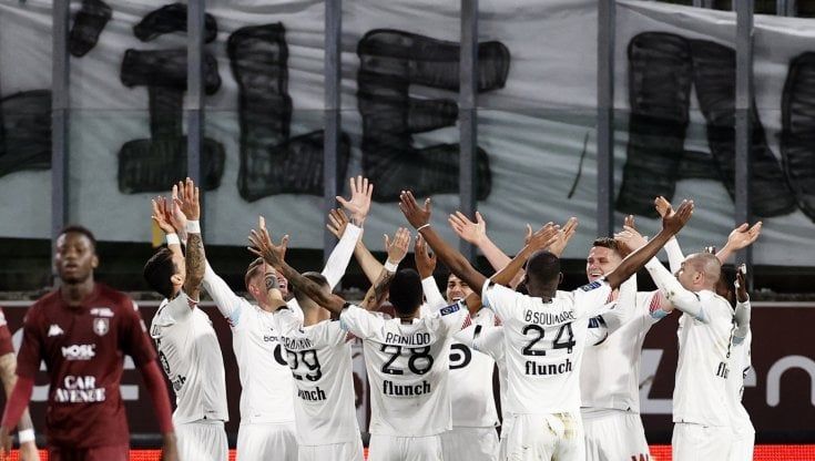 Francia, il Lille vince a Metz e allunga sul Psg
