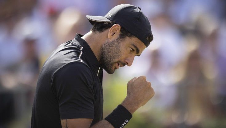 Matteo Berrettini doma Kudla e vola ai quarti al Queen's