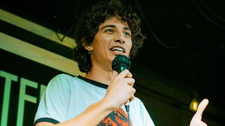 Salvo Di Paola “Palermo mi ha preso a pugni ma la mia casa di produzione l’ho creata qui”