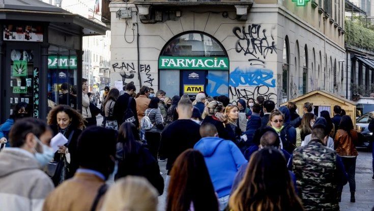 Effetto Green Pass, in una settimana tamponi triplicati