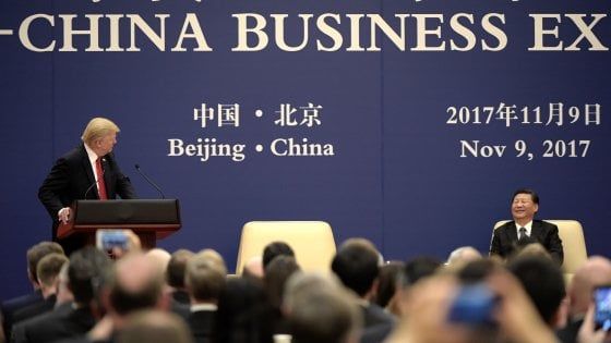 Trump incontra Xi a Pechino, scintille su rapporti economici: "Cina sta approfittando degli Usa"