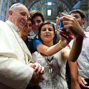 Papa Francesco, una Woodstock per venticinquemila innamorati
