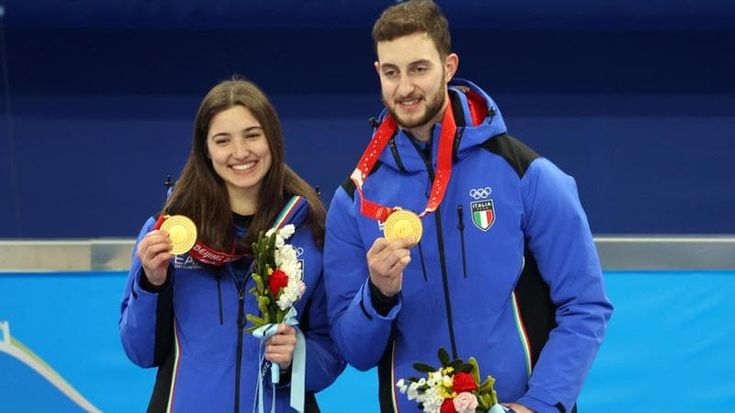 Portabandiera di Milano Cortina, c’è la coppia del curling