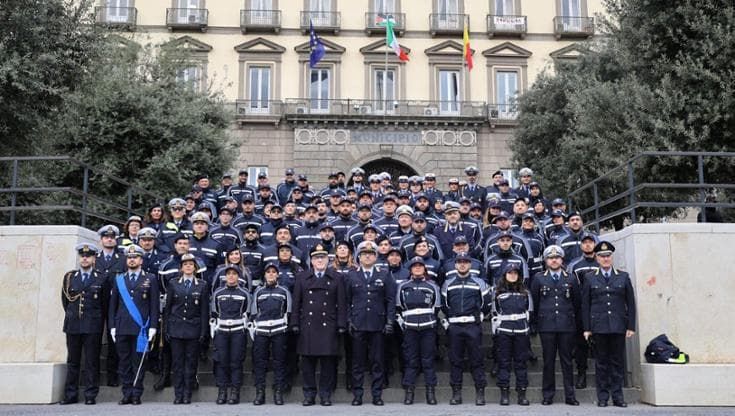 Polizia municipale Napoli, Esposito: mancano mille agenti. Il sindaco: 200 assunzioni dopo bilancio