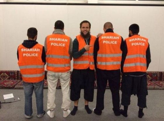 Polizia della sharia in Germania, fermate undici persone