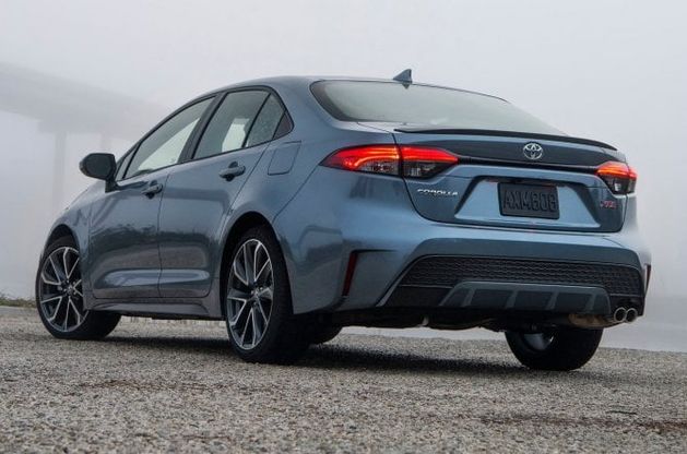 Toyota Corolla Sedan