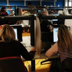 Lavoro, in Lombardia l'occupazione cresce grazie alle donne: in dieci anni + 5,9%