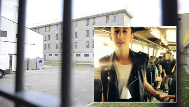 Andrea Cavallari esce dal carcere per laurearsi e fugge. Era detenuto per la strage di Corinaldo