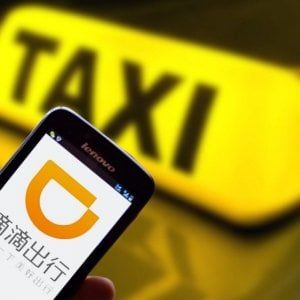 Uber e Didi fanno un accordo miliardario: finisce la guerra di Cina