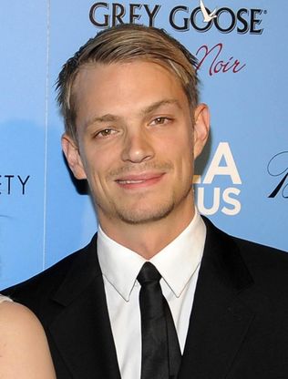 Joel Kinnaman, il nuovo Robocop &egrave; svedese
