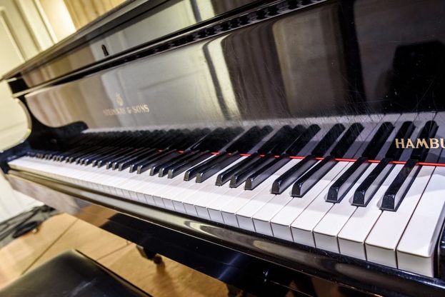 Bologna, il pianoforte di Marco Di Marco sarà donato al museo della Musica