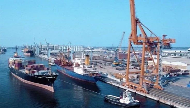 Guerra in Ucraina, l'allarme del porto di Ravenna: "Non possiamo reggere più di 4 mesi"