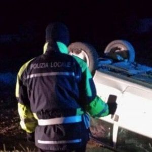 Foggia, simulò incidente stradale per uccidere il padre: arrestato 25enne