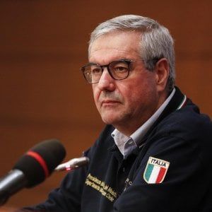 Coronavirus, il capo della protezione civile Borrelli: "Tredici pazienti trasferiti da Lombardia in Liguria, Piemonte e Friuli"