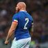 Rugby, Sei Nazioni: la grinta da capitano di Ghilraldini. 