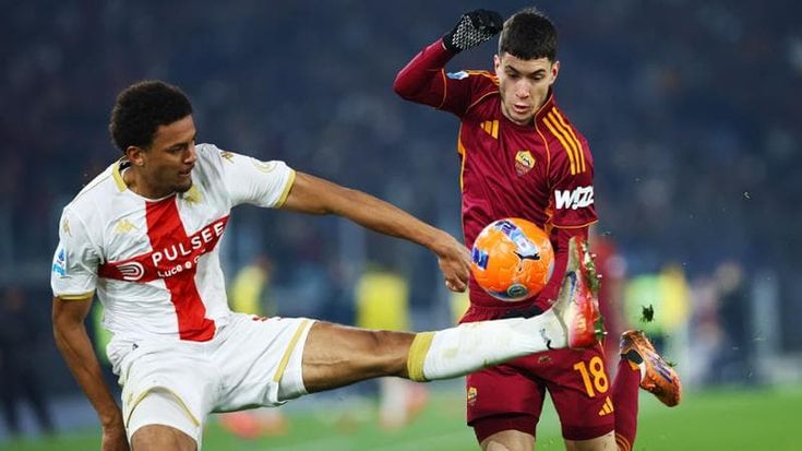 Roma-Genoa, le pagelle: Soulé uomo immagine del nuovo corso, Otoa sbaglia tutto