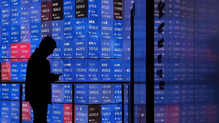 La guerra manda a terra le Borse asiatiche: Tokyo perde il 5,2%, Seul giù del 6%