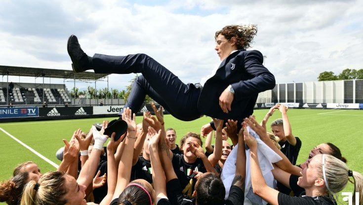 Calcio femminile, addio tra la Juventus e Rita Guarino dopo 4 scudetti di fila
