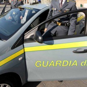"Due milioni nelle tasche degli ex dirigenti della municipalizzata", 4 in manette a Pavia