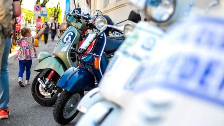 Vespa fa 80 anni e Roma si prepara a 4 giorni di festeggiamenti dal 25 al 28 giugno. Il calendario