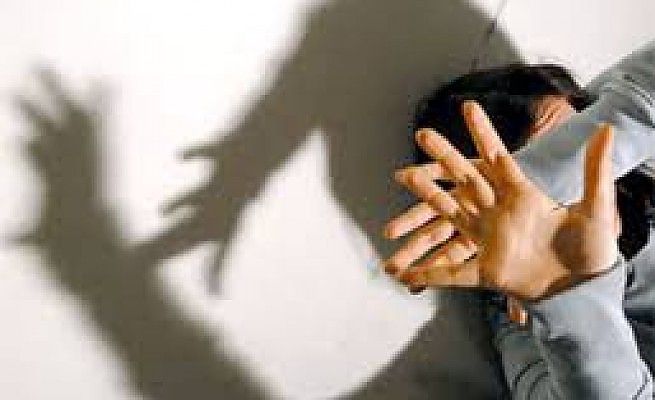 Violenza sessuale su minorenne,<br />arrestato 50enne a Caserta