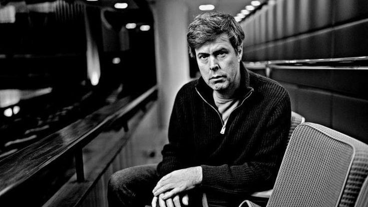 David Szalay: “Là dove c’è il pericolo c’è la salvezza”
