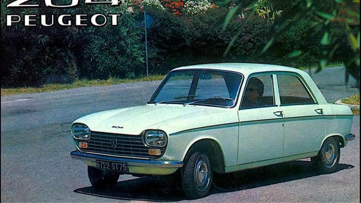 Peugeot 204, l’auto dei record compie sessant’anni: tutti i primati dalla lega leggera al diesel