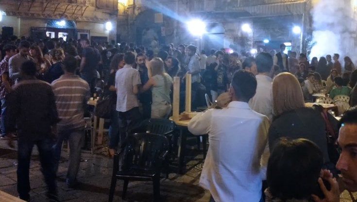 Le notti insonni di chi vive alla Vucciria: "Pronti a denunciare il Comune"
