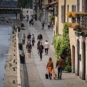 Coronavirus, Vella: “Il virus è in mezzo a noi, prudenza per la fase 2