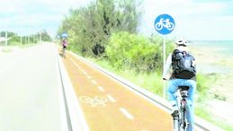 In bici dal mare all'aeroporto: Brindisi pedala e sceglie la nuova mobilità