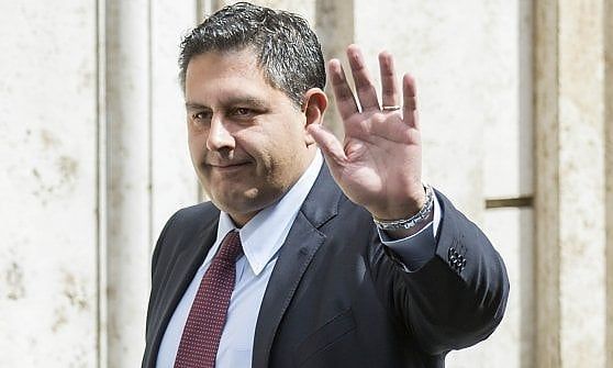 Scintille Toti-Renzi, alla vigilia della visita del premier