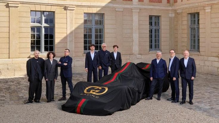 Il lusso scende in pista: de Meo porta Gucci in Formula 1 con Alpine
