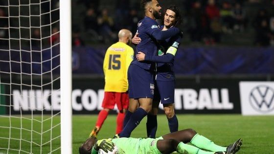 Coppa di Francia: show di Cavani sul velluto, Il Psg travolge i dilettanti del Linas-Monthlery