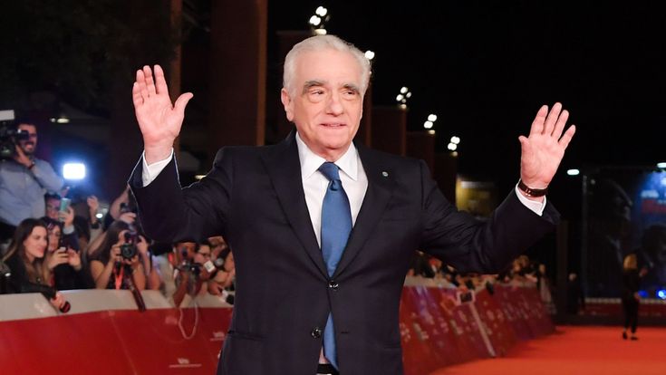 "Il nostro festival è fatto dagli autori e non dai vestiti"
