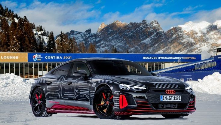 Audi RS e-tron GT, a Cortina l’anteprima mondiale