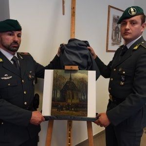 L'ultimo affare dei clan. I quadri di Van Gogh trovati in casa del boss