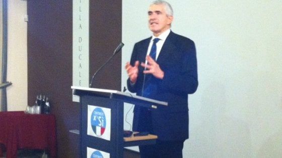 Referendum, Casini a Parma: "Il sì non è un fatto interno del Pd"
