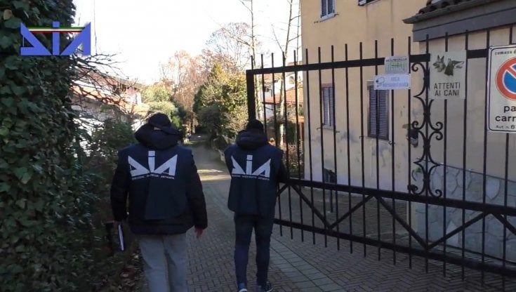 Sequestrati 4 milioni al “commercialista dei clan” assolto dal giudice penale 