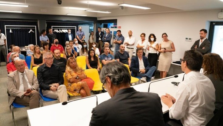  Commercio, sicurezza e decoro: il Comune promette interventi rapidi in Ghiaia 
