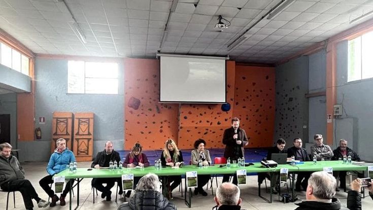 Tutti contro il maxi parco eolico in Val d’Aveto: "Di verde c'è solamente la vernice"