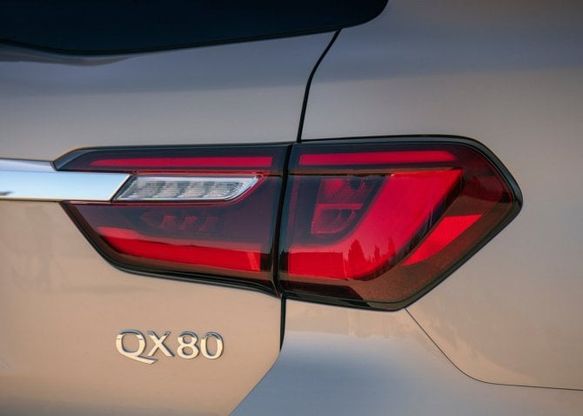 Infiniti QX80